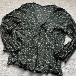 Dark Green Leopard 🐆 Women's Top